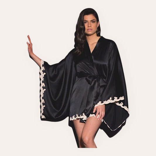Seduction Kimono – One-Size Luxury Nightwear